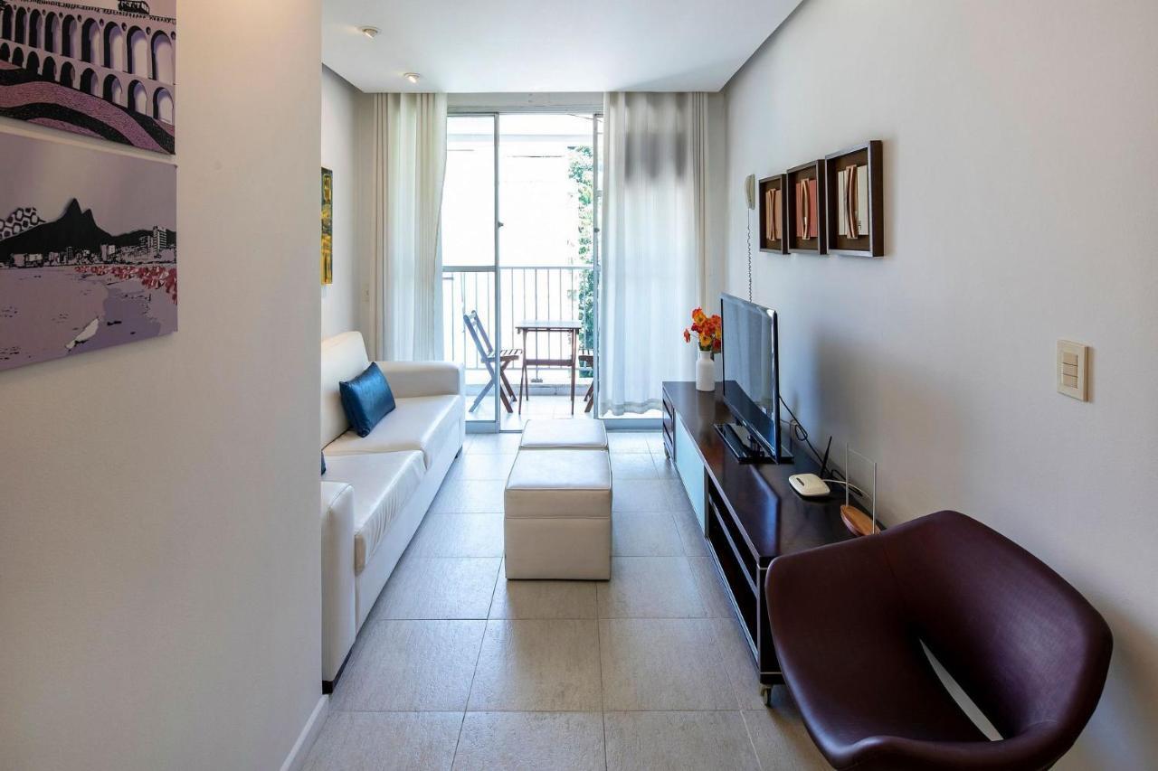 Confortavel E Seguro 2 Quartos Com Varanda No Leme Rio de Janeiro Exterior photo