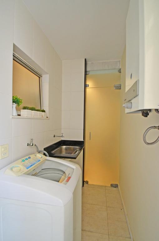 Confortavel E Seguro 2 Quartos Com Varanda No Leme Rio de Janeiro Exterior photo